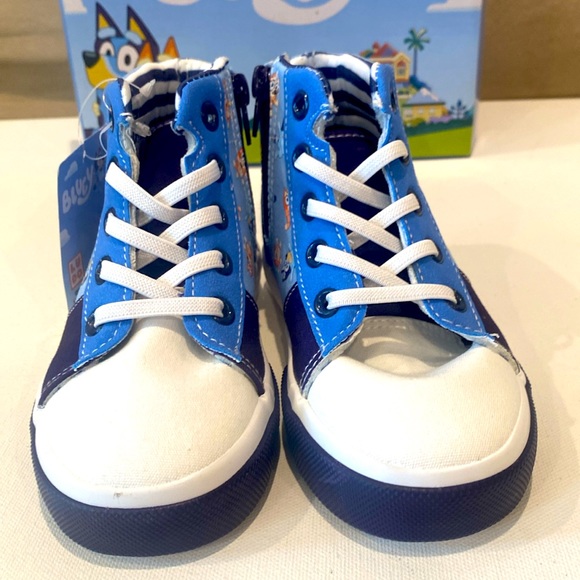 New in Box Bluey Hi Top Sneakers - Picture 4 of 11